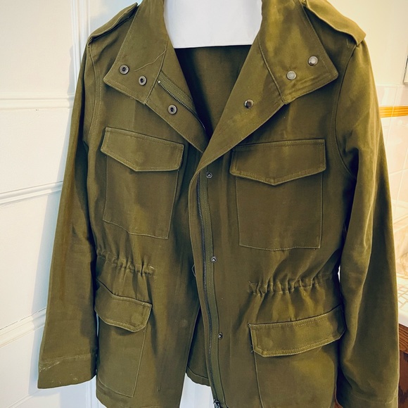 Women’s zip up military jacket - like new - Picture 3 of 3